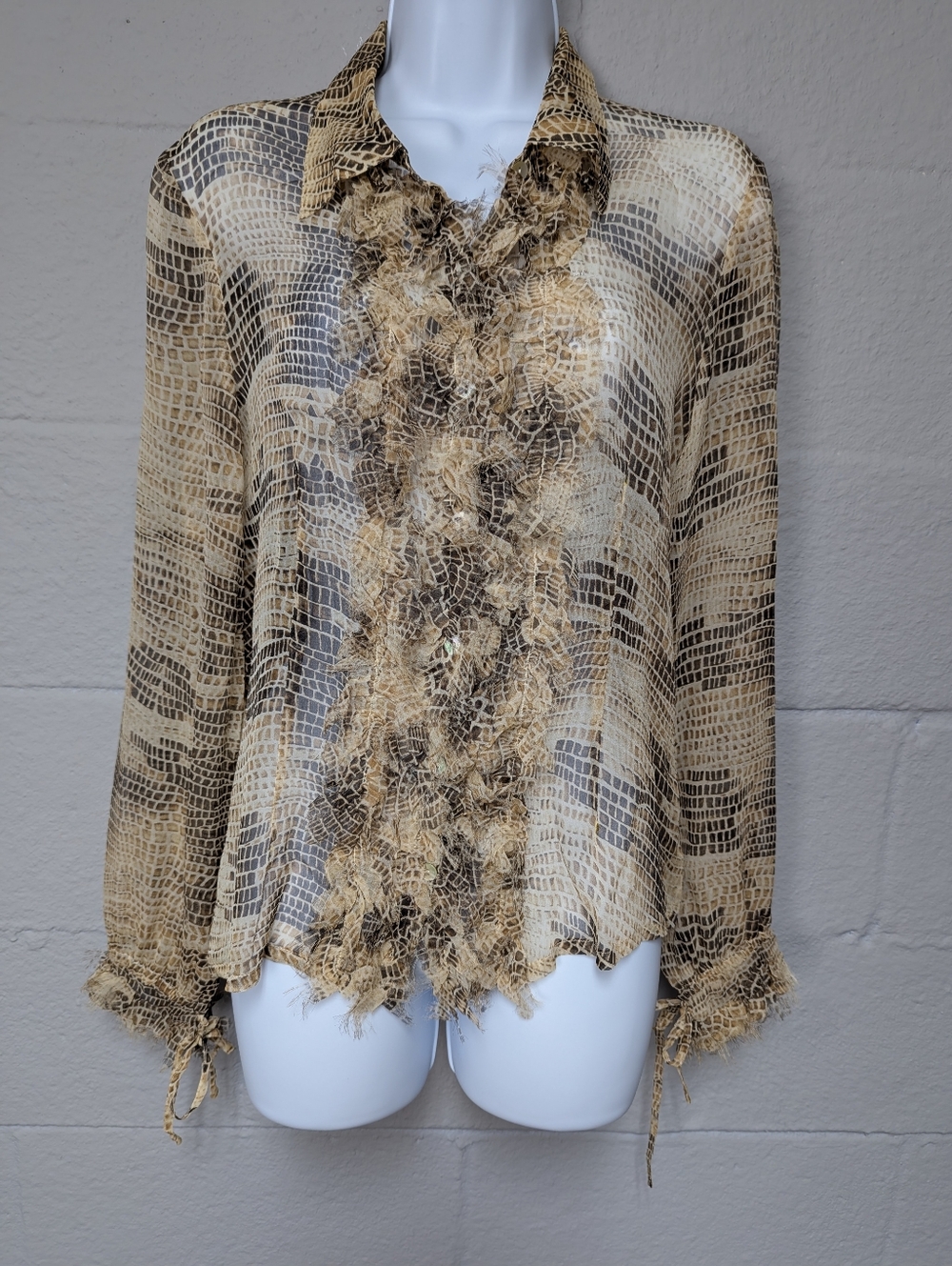 Yarns & Stitches 100% Silk Blouse Size M sheer reptile print ruffle